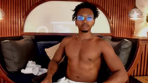   online show from February 23, 8:11 pm