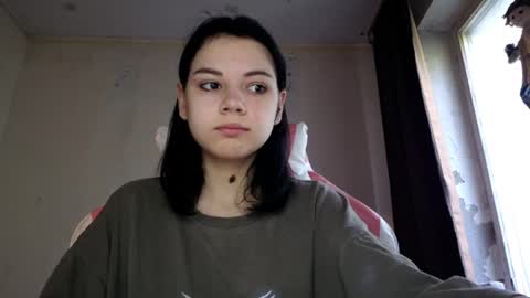 Mila online show from June 10, 5:17 am