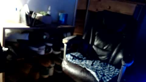 what you in too online show from January 7, 4:23 pm