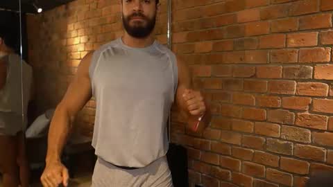 James Axel online show from October 19, 2:22 pm