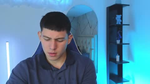 james_cr online show from June 11, 11:41 am