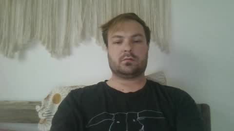 James Heron online show from November 10, 8:39 am