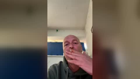 jamesoil632 online show from April 21, 8:21 am