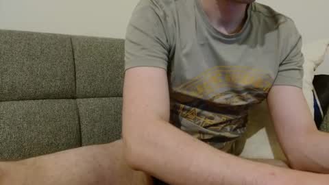 Snapshot of jan_the_man94 chatting on December 17, 7:26 pm Jan online show from December 17, 7:26 pm