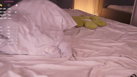 Jennifer  online show from November 25, 12:09 am