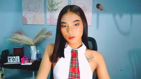 Janelarose online show from June 9, 4:01 am