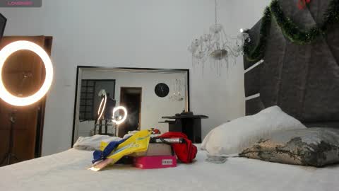 janna_foxx online show from December 21, 3:46 am