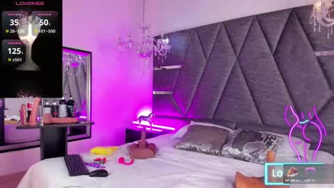 janna_foxx online show from March 20, 4:39 am