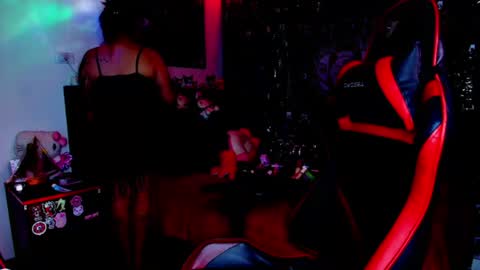      online show from July 17, 9:28 pm