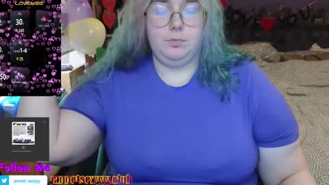 Snapshot of jannet_star chatting on February 10, 11:04 am Jannet online show from February 10, 11:04 am