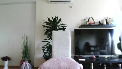 Snapshot of jaqueline88 chatting on October 22, 7:33 am jaqueline88 online show from October 22, 7:33 am