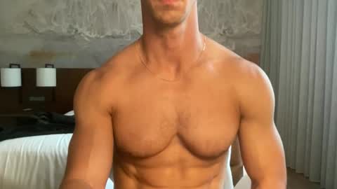 jared_cam online show from June 9, 11:43 am
