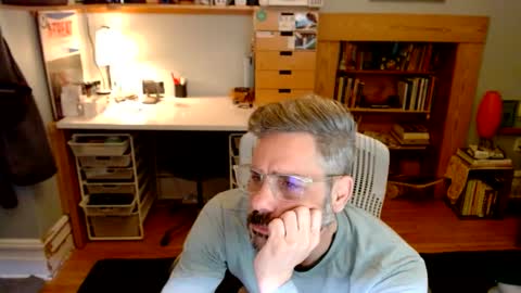 Snapshot of jareth_returns chatting on January 30, 2:38 am jareth_returns online show from January 30, 2:38 am