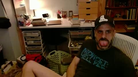 Snapshot of jareth_returns chatting on September 14, 1:52 am jareth_returns online show from September 14, 1:52 am