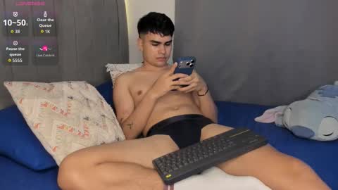 JARETHH online show from March 13, 12:03 am