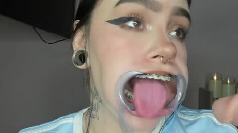 Maria online show from April 28, 2:49 am