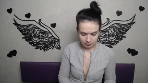 JasmineKouch online show from December 5, 6:49 pm