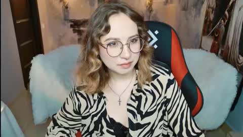 Jasmine online show from March 19, 5:24 am