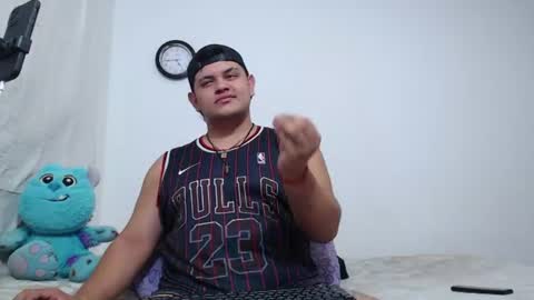 jason_boy_ online show from July 15, 8:13 pm