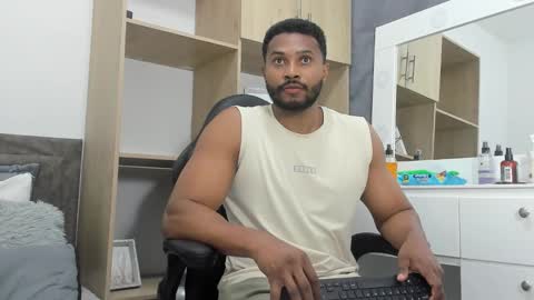 Jason online show from October 28, 7:59 pm