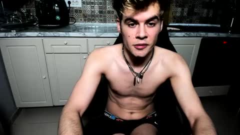 Snapshot of jason_marz chatting on January 30, 6:13 am JasoN online show from January 30, 6:13 am