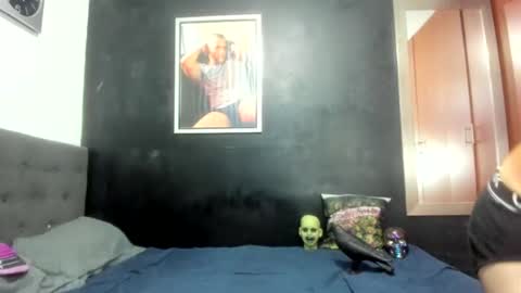    online show from October 7, 5:36 am