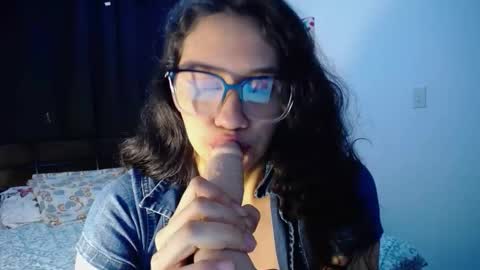 jaspeer__ online show from November 15, 11:06 pm