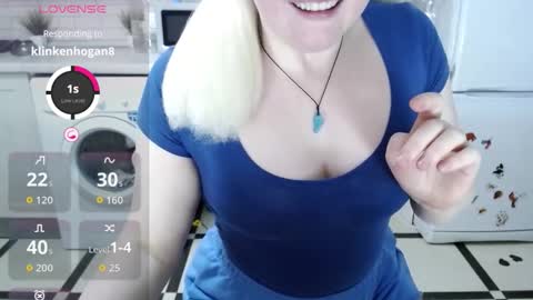 jassyjassypaw online show from March 5, 4:32 am