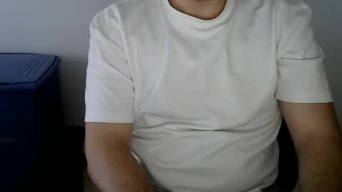 javi94valenciap online show from June 13, 9:20 am