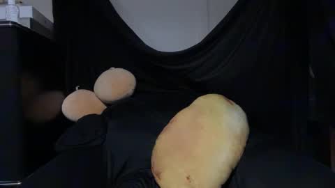 Jaxson online show from November 27, 11:29 am