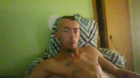 JayEz online show from December 22, 9:44 am