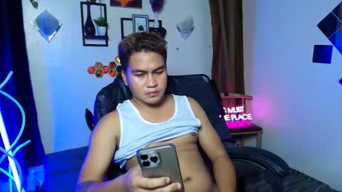 JL online show from February 24, 8:39 am