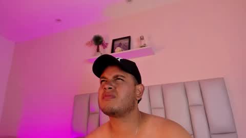 jayyy online show from February 11, 2:04 am