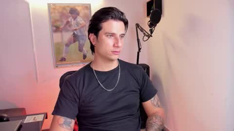 Jay Alvarrez online show from October 24, 8:31 pm