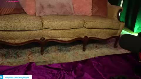 JennyBlighe online show from July 6, 3:03 pm