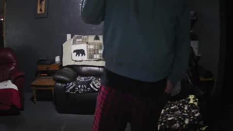 Grand Zaddy or Jay its casual online show from September 8, 4:39 pm