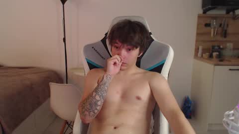 Jayce online show from September 18, 3:05 pm