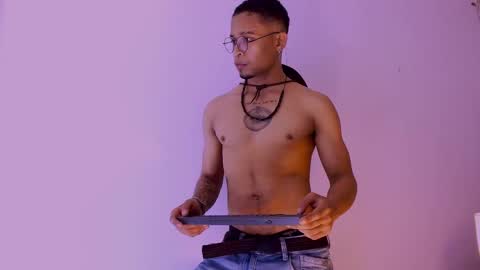 Jayden Morris online show from March 4, 10:51 pm