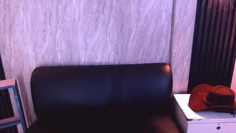 Jayden Morris online show from December 1, 3:48 am