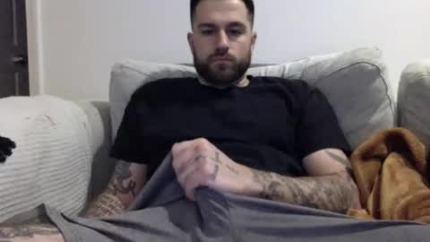 jayg333 online show from April 19, 12:44 am