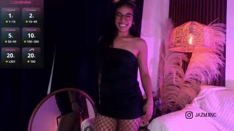 Jazmin online show from November 30, 12:07 am