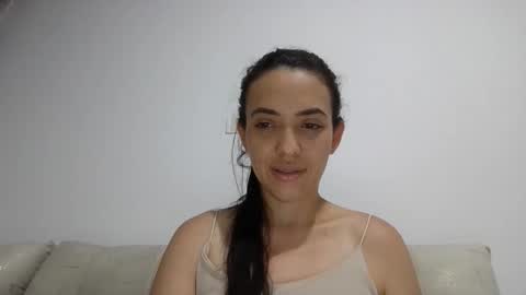 jazminojeda online show from May 21, 5:47 am