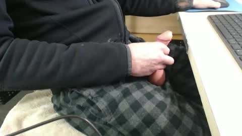 jc200000 online show from March 5, 6:50 pm