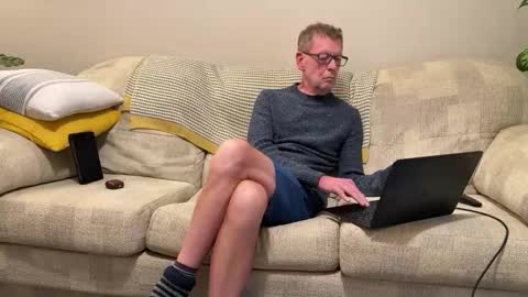 Snapshot of jcar57 chatting on October 26, 5:34 pm Jon online show from October 26, 5:34 pm