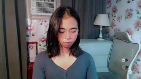 vivian online show from August 6, 2:31 am