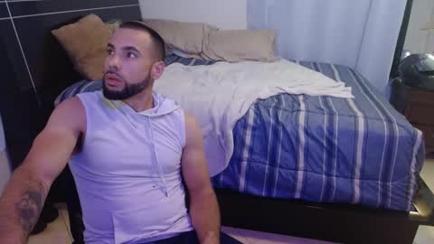 JcMax305 online show from March 2, 1:16 pm