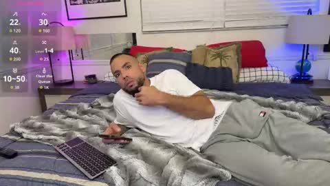 JcMax305 online show from October 26, 2:56 am