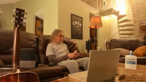 JDinEuless online show from January 11, 4:35 pm