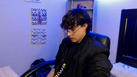 jeam_hot online show from February 8, 9:25 pm