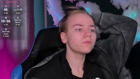 jean_wilsons online show from March 5, 11:19 am